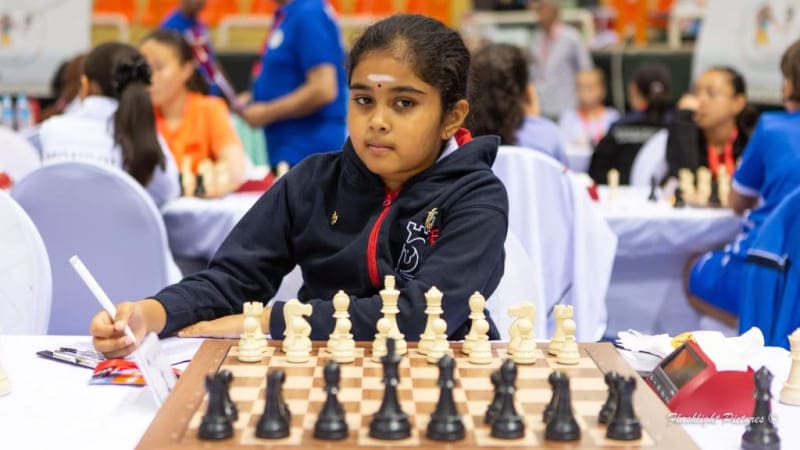 В сборную Англии на шахматной олимпиаде вошла 9-летняя Бодхана Сиванандан